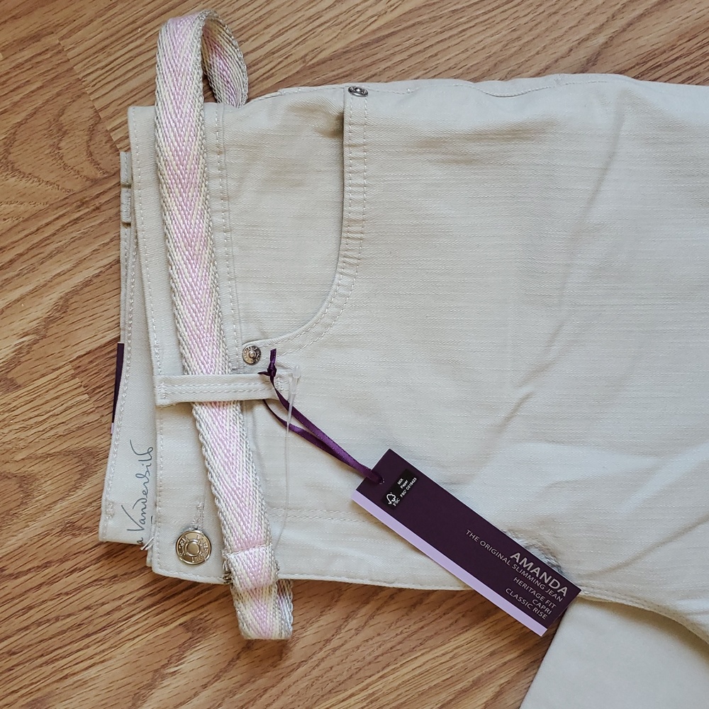 Gloria Vanderbilt slimming jeans Final Price - Picture 2 of 12
